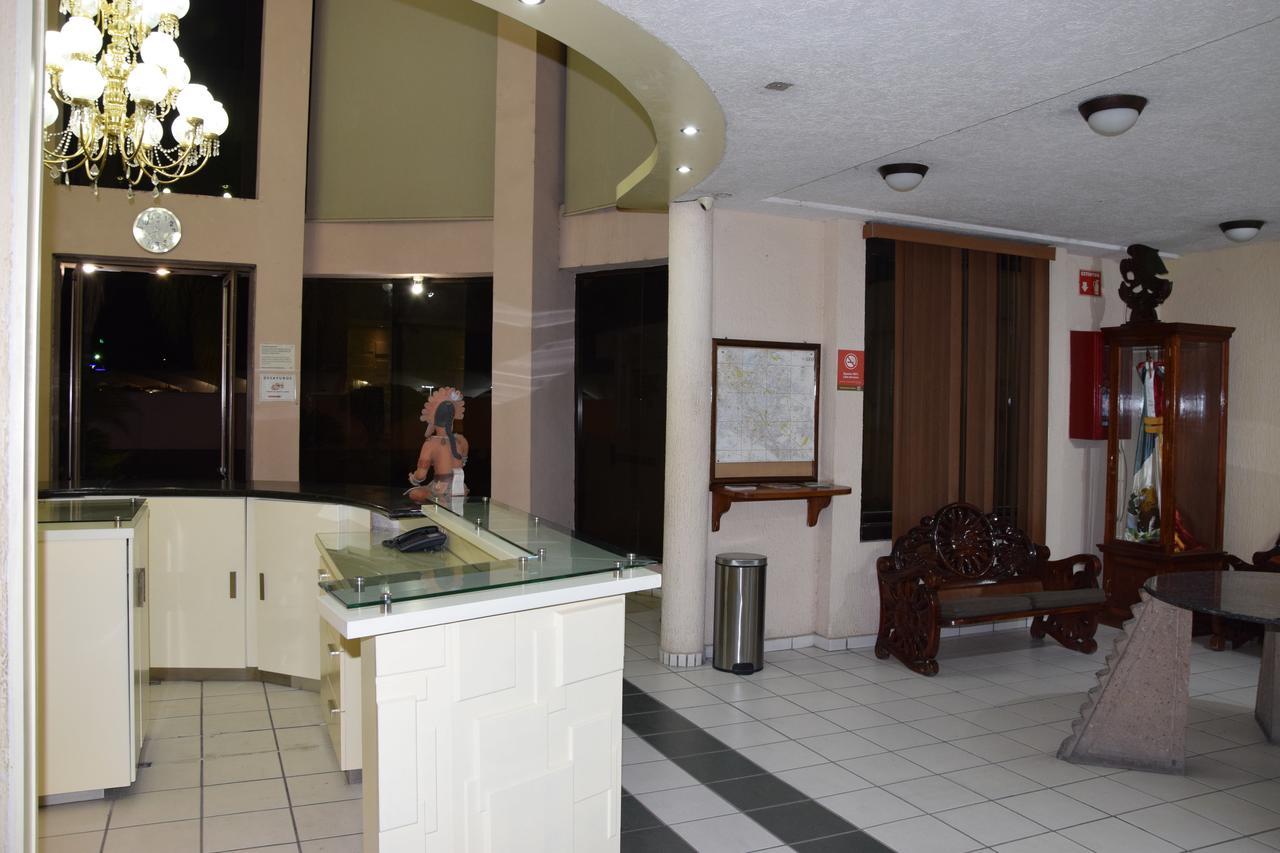 Hotel Real Azteca Zona Piel 2*