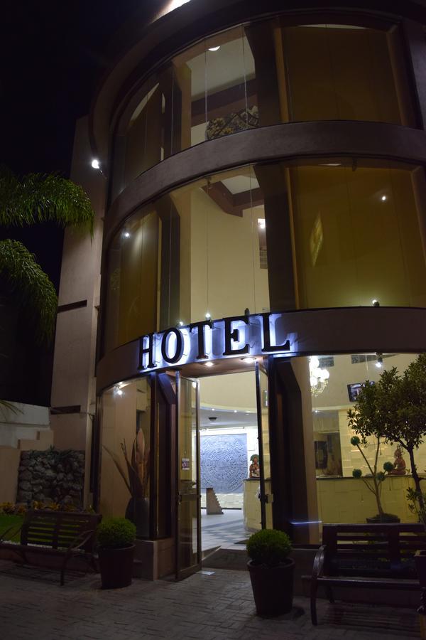 Hotel Real Azteca Zona Piel 2*